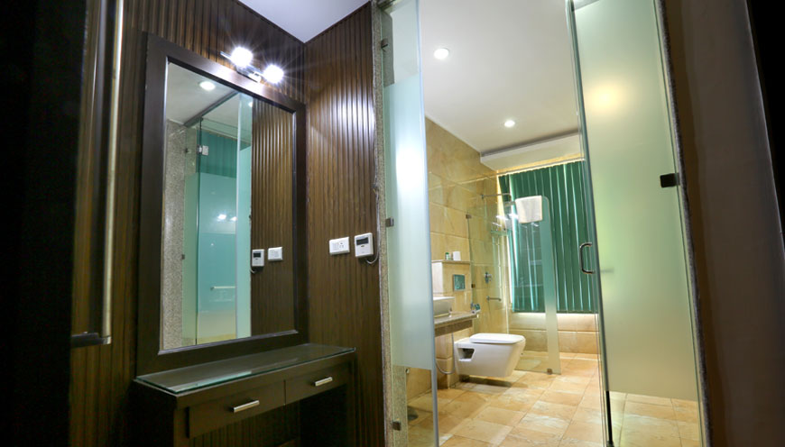 images/subcate/27_executive-suite-room-washro.jpg